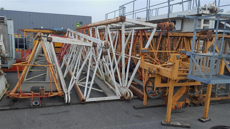 LIEBHERR 250 EC-B 12 Litronic - Turmkran: das Bild 2 LIEBHERR 250 EC-B 12 Litronic - Turmkran: das Bild 2
