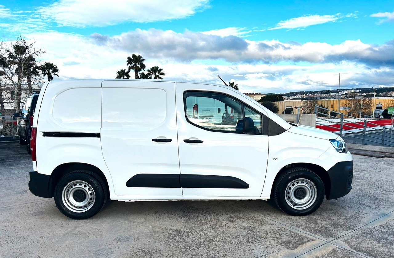 Citroen Berlingo 1.6 hdi 100 cv - Kleintransporter: das Bild 4 Citroen Berlingo 1.6 hdi 100 cv - Kleintransporter: das Bild 4