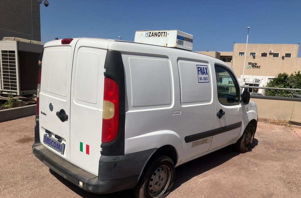 DOBLO' CON COIBENTAZIONE E GRUPPO FRIGO - Kühltransporter: das Bild 5 DOBLO' CON COIBENTAZIONE E GRUPPO FRIGO - Kühltransporter: das Bild 5