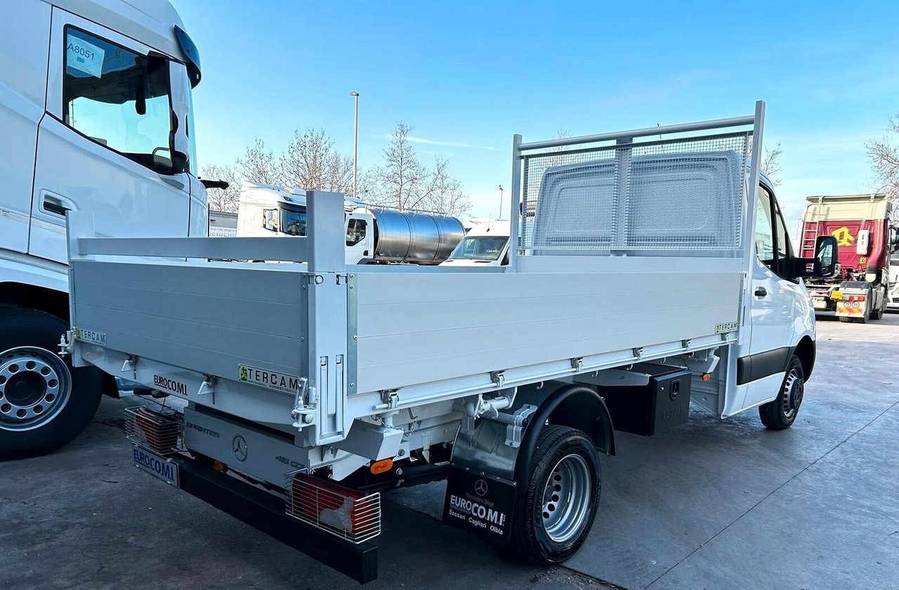 Mercedes 515 T 37/50 PRO Ribaltabile Tril. - Kipper Transporter: das Bild 5 Mercedes 515 T 37/50 PRO Ribaltabile Tril. - Kipper Transporter: das Bild 5