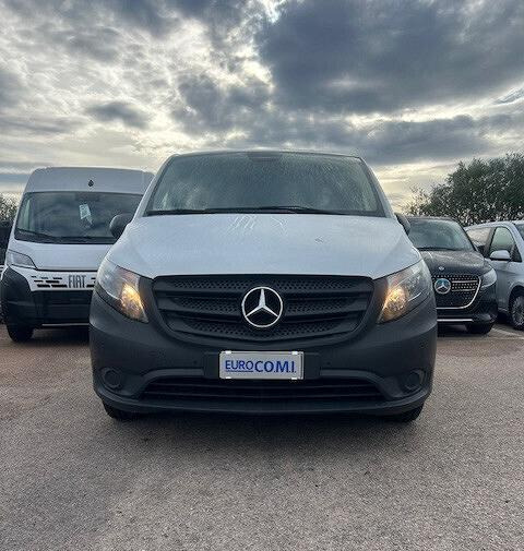 Mercedes Benz VITO FURGONE 110 LONG TRAZ. ANT. - Kastenwagen: das Bild 1 Mercedes Benz VITO FURGONE 110 LONG TRAZ. ANT. - Kastenwagen: das Bild 1