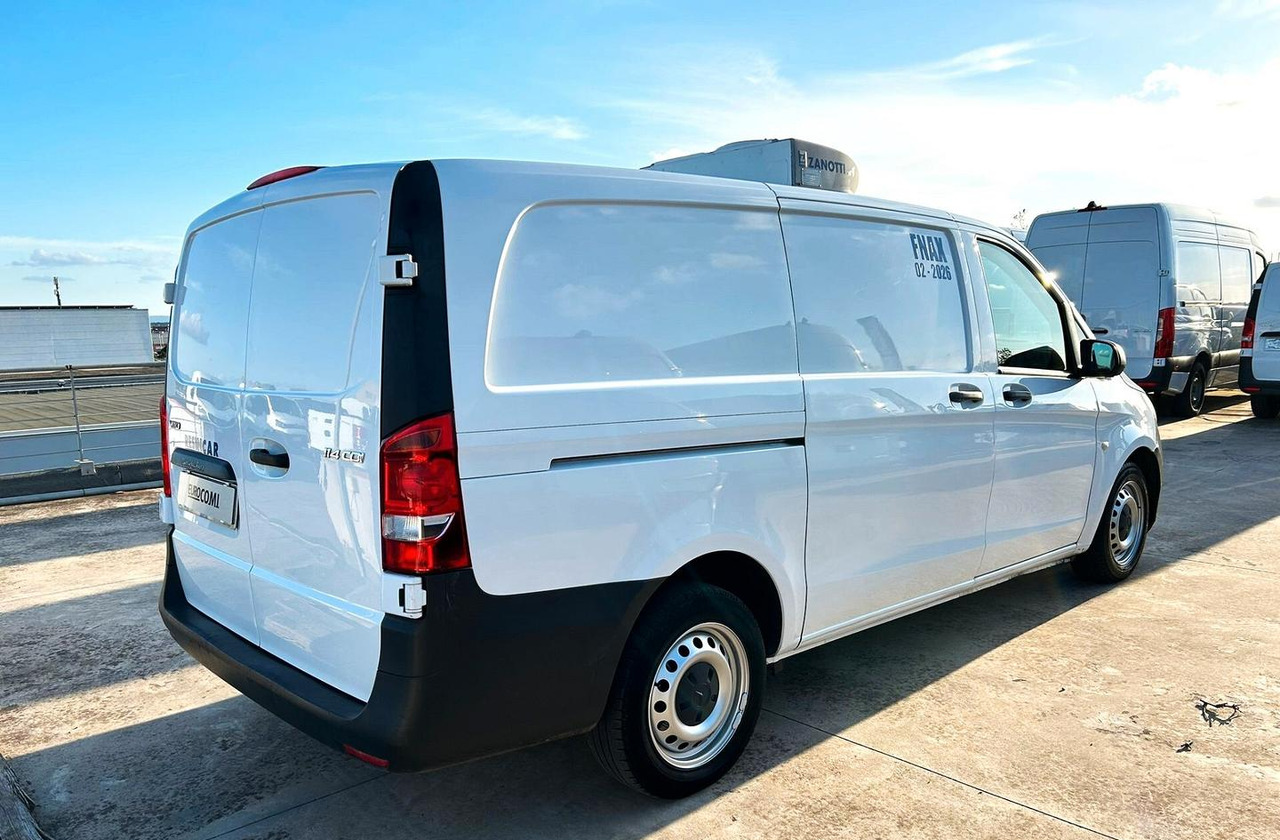 Mercedes Vito 114 cdi Long Frigo 0/4° Rete/Strada - Kühltransporter: das Bild 5 Mercedes Vito 114 cdi Long Frigo 0/4° Rete/Strada - Kühltransporter: das Bild 5
