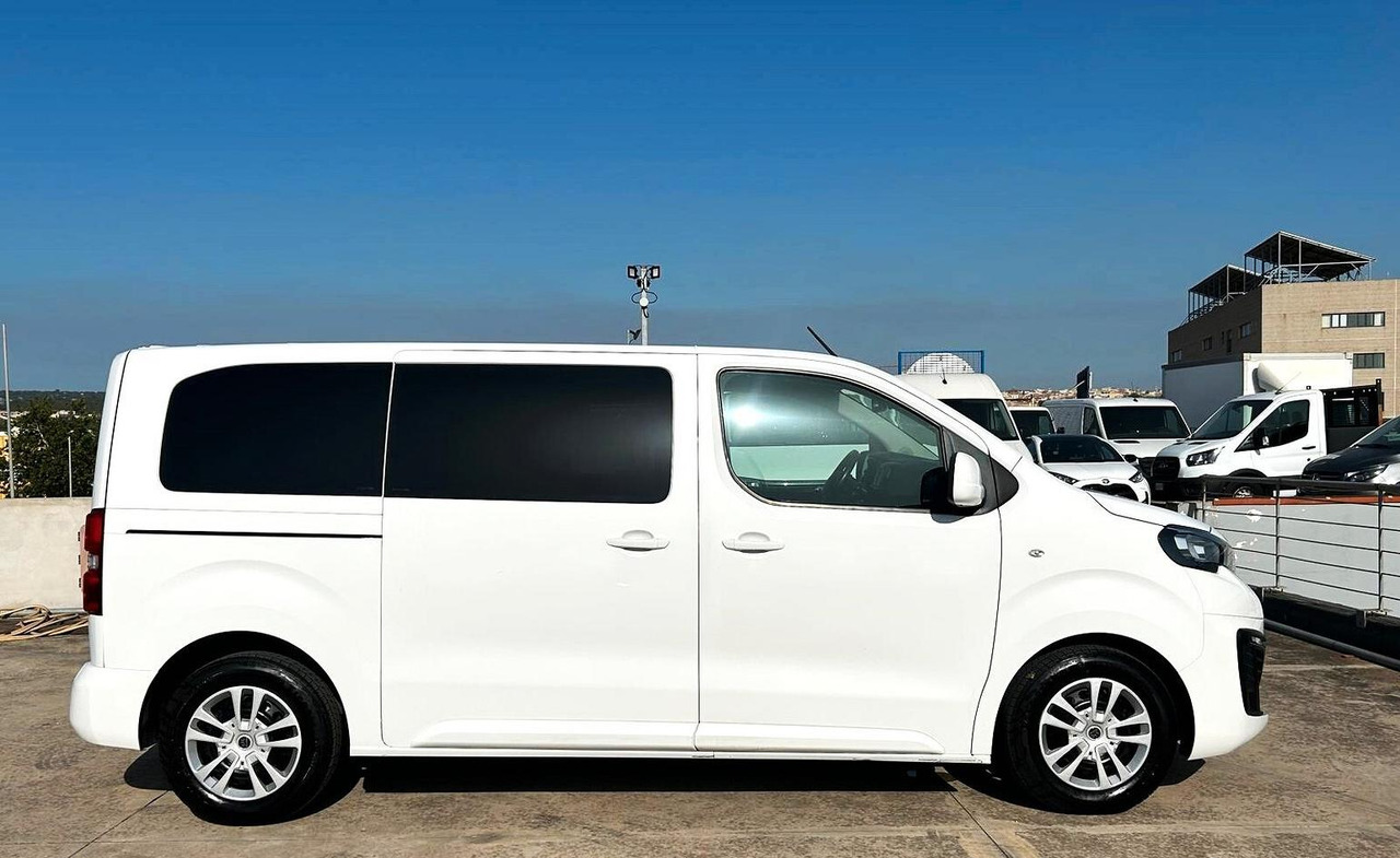 Peugeot Expert Traveller 2.0 HDi 150 cv Autocarro - Transporter mit Doppelkabine: das Bild 4 Peugeot Expert Traveller 2.0 HDi 150 cv Autocarro - Transporter mit Doppelkabine: das Bild 4