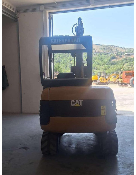 Caterpillar 302.5 - Minibagger: das Bild 5 Caterpillar 302.5 - Minibagger: das Bild 5