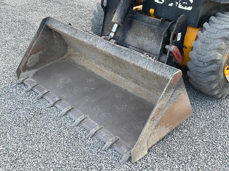 Deltalader JCB 225: das Bild 20