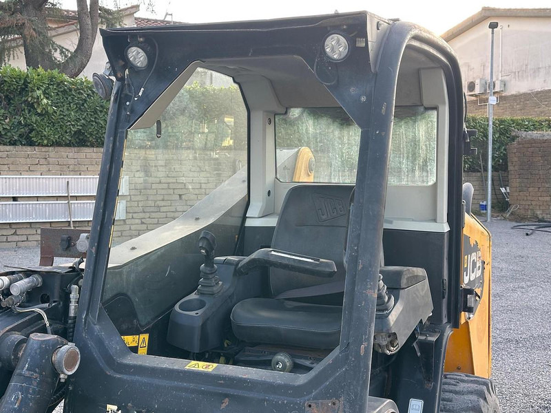 Deltalader JCB 225: das Bild 8