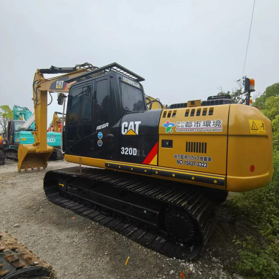 CATERPILLAR 320D2L - Kettenbagger: das Bild 3 CATERPILLAR 320D2L - Kettenbagger: das Bild 3