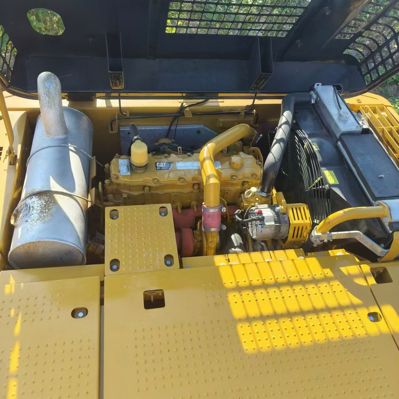 CATERPILLAR 324D - Kettenbagger: das Bild 3 CATERPILLAR 324D - Kettenbagger: das Bild 3