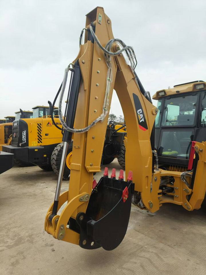 Baggerlader CATERPILLAR 420F: das Bild 6 Baggerlader CATERPILLAR 420F: das Bild 6