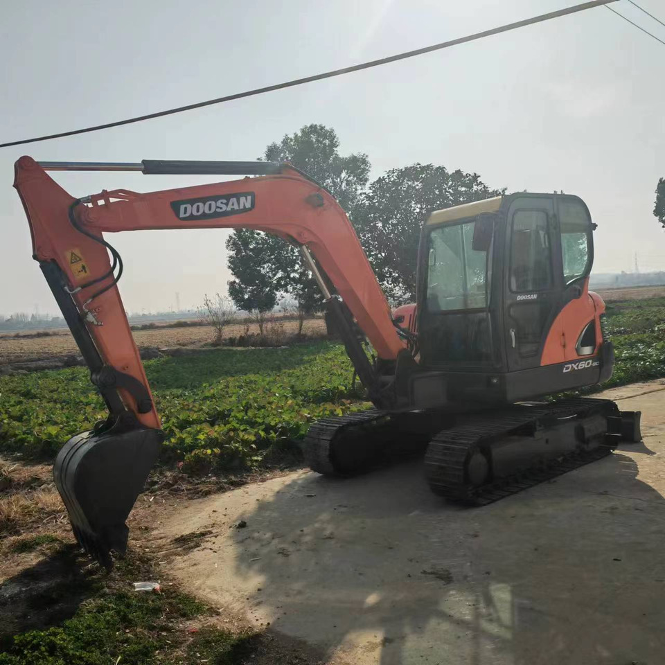 DOOSAN DX60 - Minibagger: das Bild 4 DOOSAN DX60 - Minibagger: das Bild 4