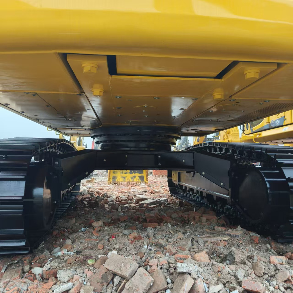 Kettenbagger KOMATSU PC450-8: das Bild 7
