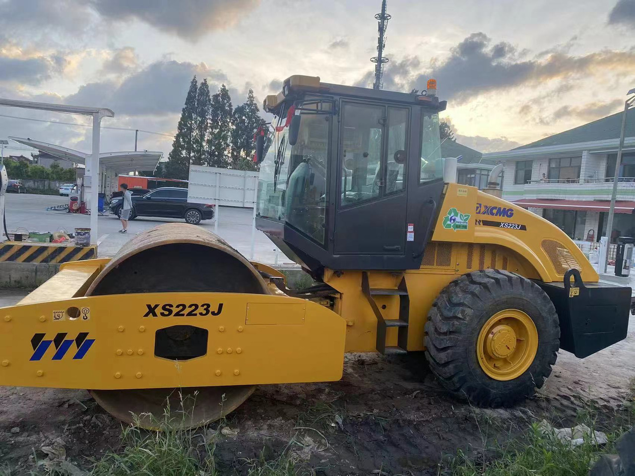 XCMG XS223J - Walzenzug: das Bild 5 XCMG XS223J - Walzenzug: das Bild 5