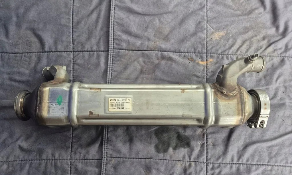 FORD CHŁODNICA CHŁODNICZKA SPALIN EGR FORD F-MAX 500 TRUCKS GC46 9F464 AC - AGR-Kühler für LKW: das Bild 1 FORD CHŁODNICA CHŁODNICZKA SPALIN EGR FORD F-MAX 500 TRUCKS GC46 9F464 AC - AGR-Kühler für LKW: das Bild 1