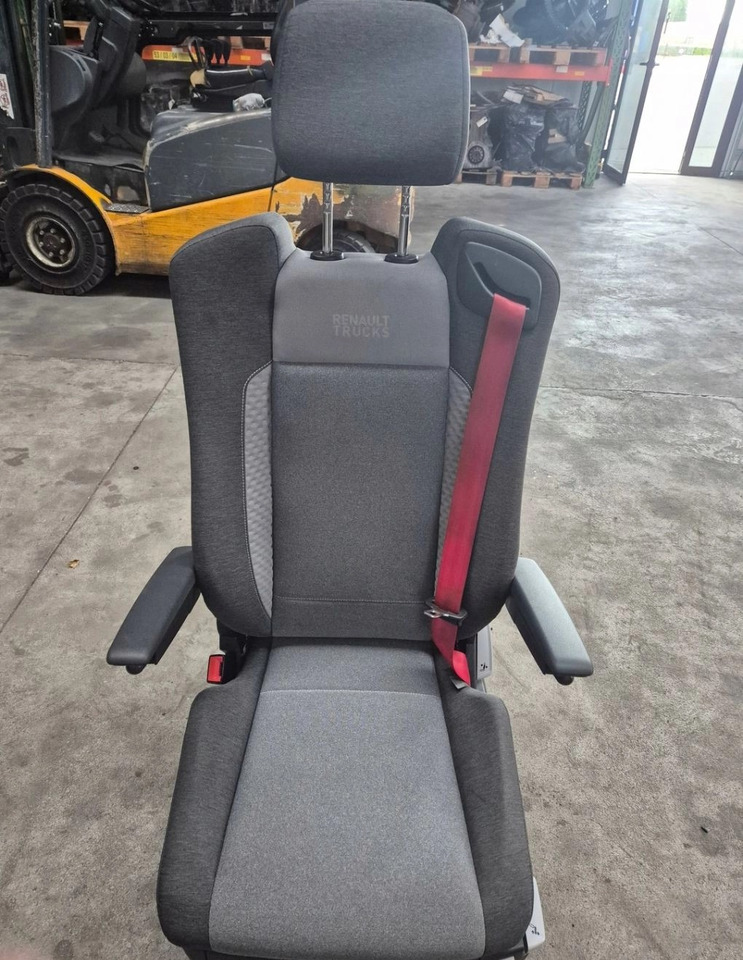 FOTEL PNEUMATYCZY SIEDZENIE KIEROWCY RENAULT RANGE GAMA T C K EVO LIFT - Sitz: das Bild 2 FOTEL PNEUMATYCZY SIEDZENIE KIEROWCY RENAULT RANGE GAMA T C K EVO LIFT - Sitz: das Bild 2