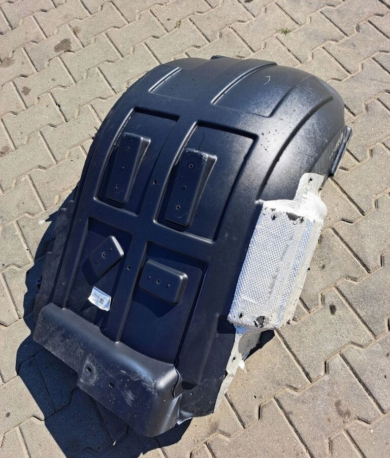 Ford F-MAX CARGO JC46 Ford F-MAX CARGO truck - Kotflügel für LKW: das Bild 2 Ford F-MAX CARGO JC46 Ford F-MAX CARGO truck - Kotflügel für LKW: das Bild 2