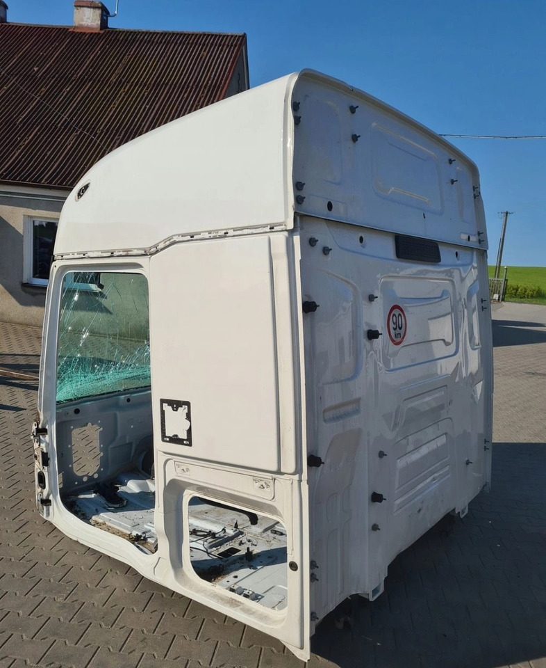 GOŁA SZKIELET POSZYCIE BLACHA RENAULT GAMA T HIGH WYSOKA KABINA - USZKODZONA - Fahrerhaus: das Bild 3 GOŁA SZKIELET POSZYCIE BLACHA RENAULT GAMA T HIGH WYSOKA KABINA - USZKODZONA - Fahrerhaus: das Bild 3