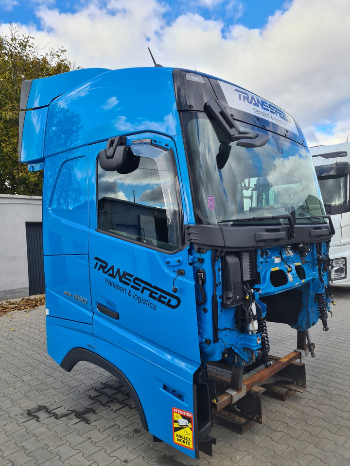 VOLVO KABINA KOMPLETNA VOLVO FH 5 EURO 6 I-SAVE GLOBETROTTER - Fahrerhaus für LKW: das Bild 1 VOLVO KABINA KOMPLETNA VOLVO FH 5 EURO 6 I-SAVE GLOBETROTTER - Fahrerhaus für LKW: das Bild 1