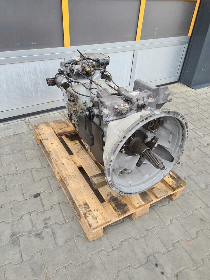 VOLVO SKRZYNIA BIEGÓW MANUALNA Z RETARDEREM VTO2814B VOLVO FH FM 4 9 12 13 - Getriebe für LKW: das Bild 1 VOLVO SKRZYNIA BIEGÓW MANUALNA Z RETARDEREM VTO2814B VOLVO FH FM 4 9 12 13 - Getriebe für LKW: das Bild 1