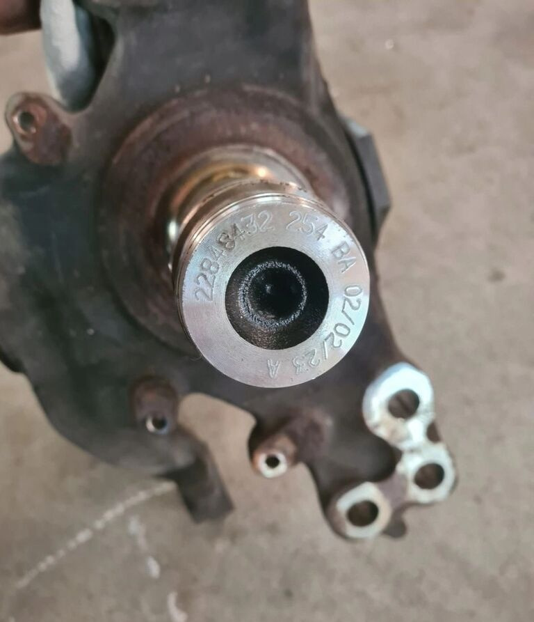 Volvo FH 4 FM 4 FH 5 FM 5 RENAULT GAMA T FI 58 22848432 Volvo VOLVO FH 4 FM 4 FH 5 FM 5 RENAULT GAMA T FI 58 22848432 - Achsschenkel für LKW: das Bild 5 Volvo FH 4 FM 4 FH 5 FM 5 RENAULT GAMA T FI 58 22848432 Volvo VOLVO FH 4 FM 4 FH 5 FM 5 RENAULT GAMA T FI 58 22848432 - Achsschenkel für LKW: das Bild 5