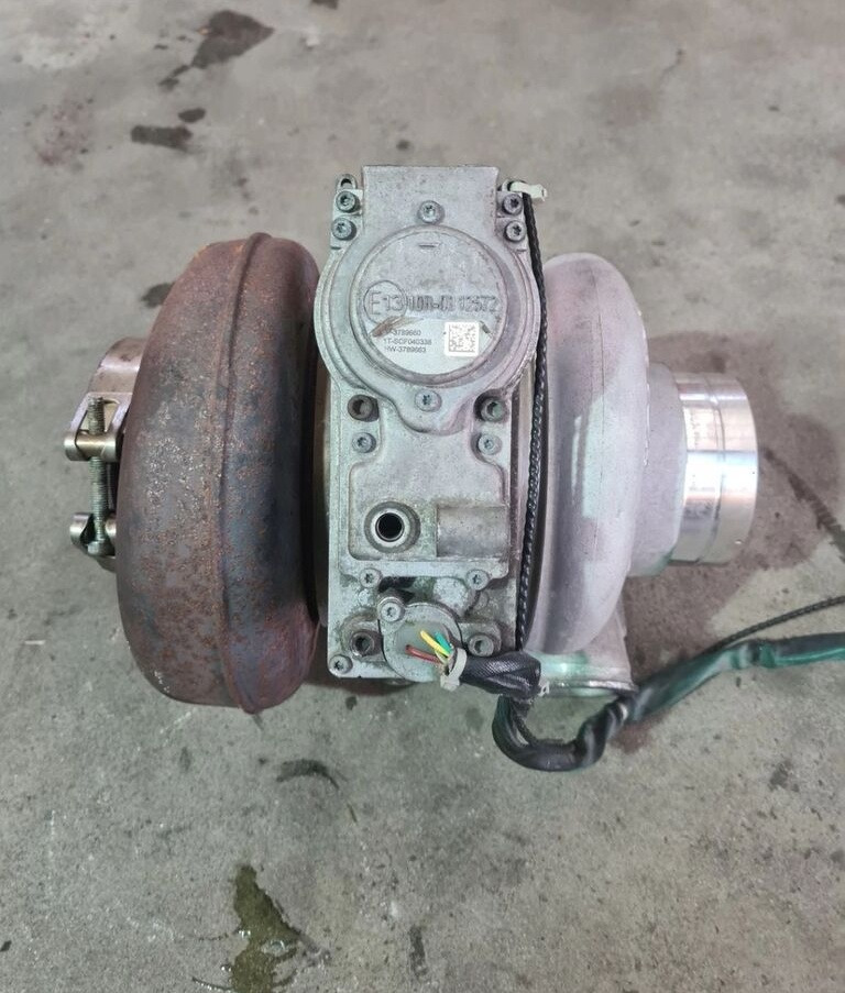 Volvo TURBINA TURBOSPRĘŻARKA FH 16 D16K 750 EURO 6 3789660 HW-3789663 Volvo VOLVO FH 16 D16K 750 EURO 6 3789660 HW-3789663 - Turbolader für LKW: das Bild 1 Volvo TURBINA TURBOSPRĘŻARKA FH 16 D16K 750 EURO 6 3789660 HW-3789663 Volvo VOLVO FH 16 D16K 750 EURO 6 3789660 HW-3789663 - Turbolader für LKW: das Bild 1