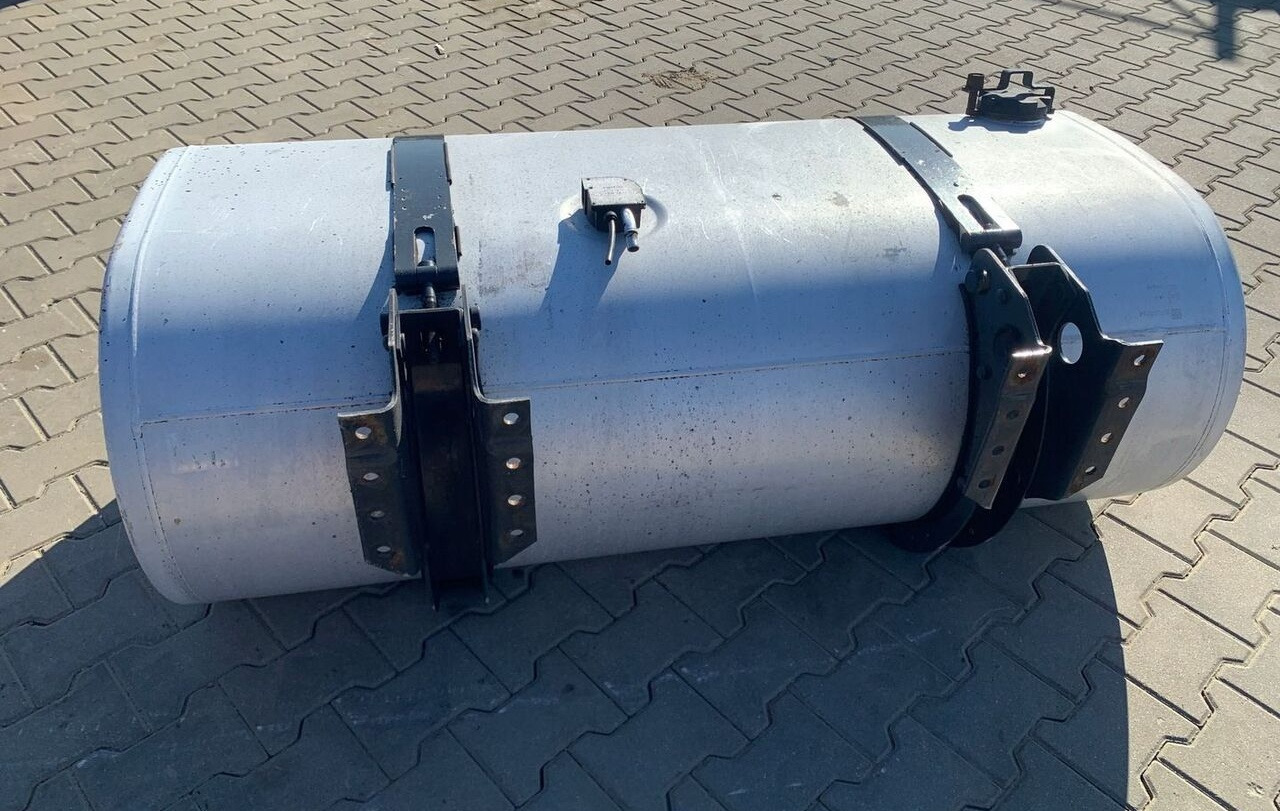 Volvo ZBIORNIK PALIWA VOLVO FH 4 FM 4 LOW DECK 150x69x56 22038784 - Kraftstofftank für LKW: das Bild 5 Volvo ZBIORNIK PALIWA VOLVO FH 4 FM 4 LOW DECK 150x69x56 22038784 - Kraftstofftank für LKW: das Bild 5