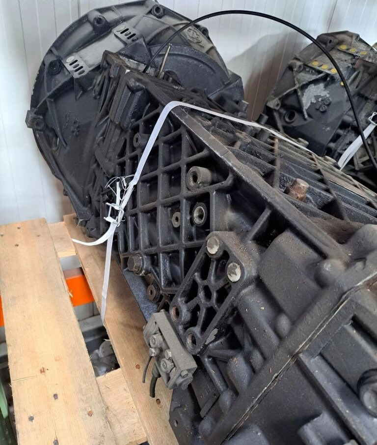 ZF ECOSPLIT 16s2220 16s2221 Z RETARDEREM RENAULT - Getriebe für LKW: das Bild 1 ZF ECOSPLIT 16s2220 16s2221 Z RETARDEREM RENAULT - Getriebe für LKW: das Bild 1