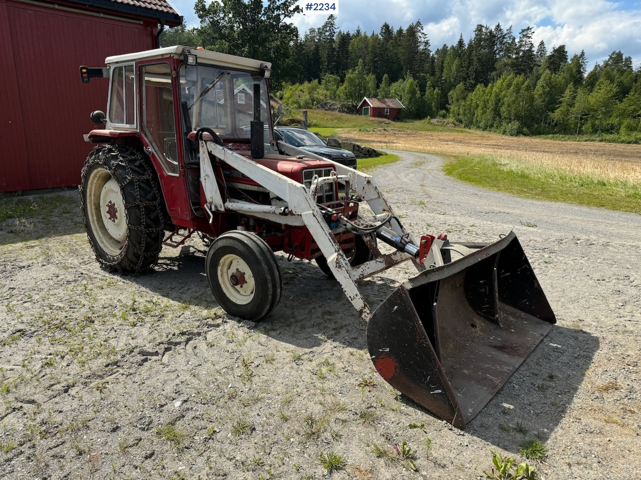 1973 International Harvester 454 w/front loader. - Traktor: das Bild 1 1973 International Harvester 454 w/front loader. - Traktor: das Bild 1