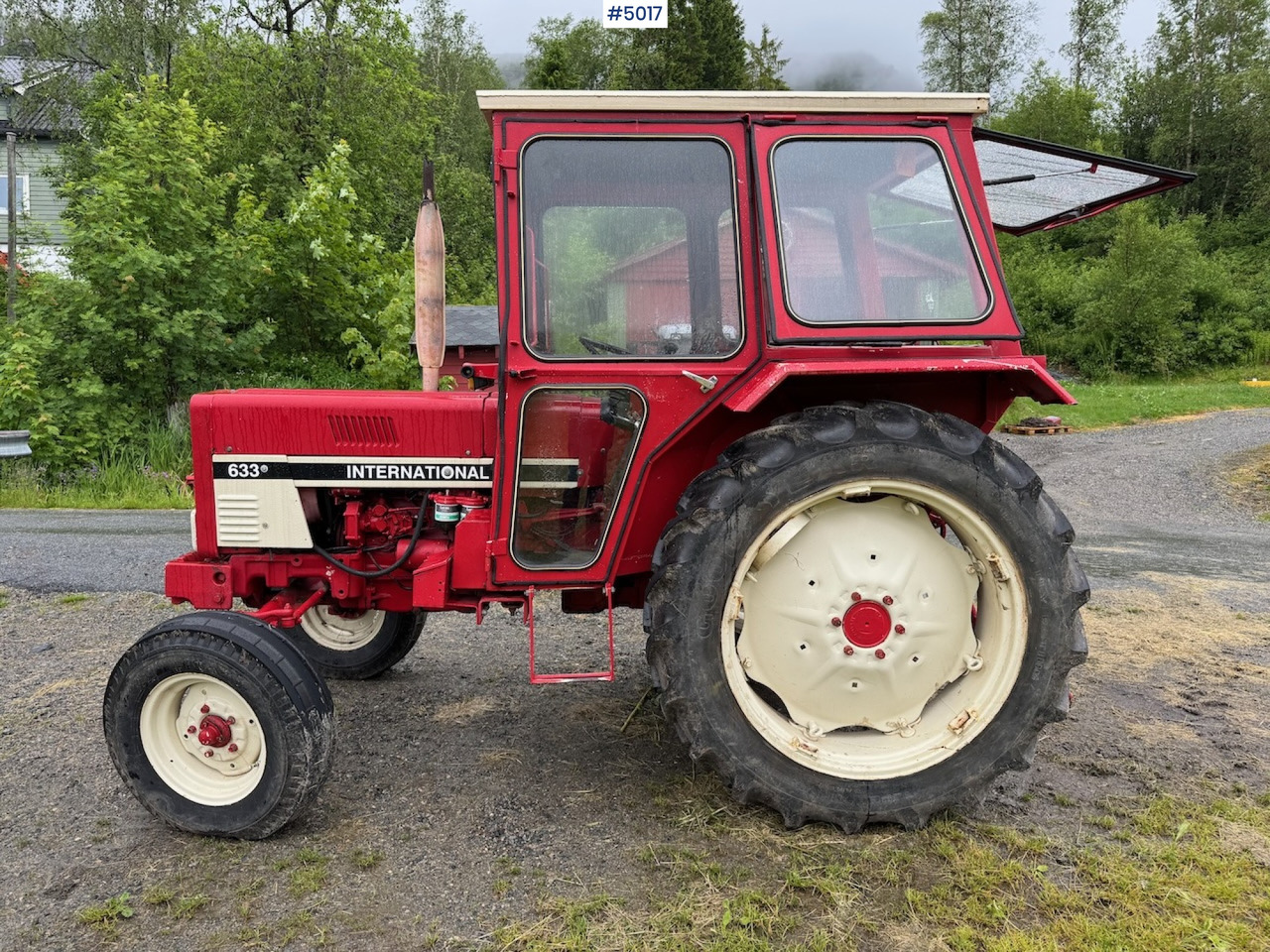 1976 International 633-2. - Traktor: das Bild 1 1976 International 633-2. - Traktor: das Bild 1