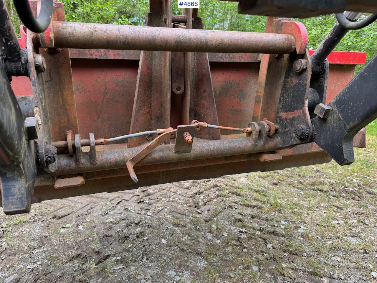 1988 Massey Ferguson 375 w/front loader - Traktor: das Bild 5 1988 Massey Ferguson 375 w/front loader - Traktor: das Bild 5