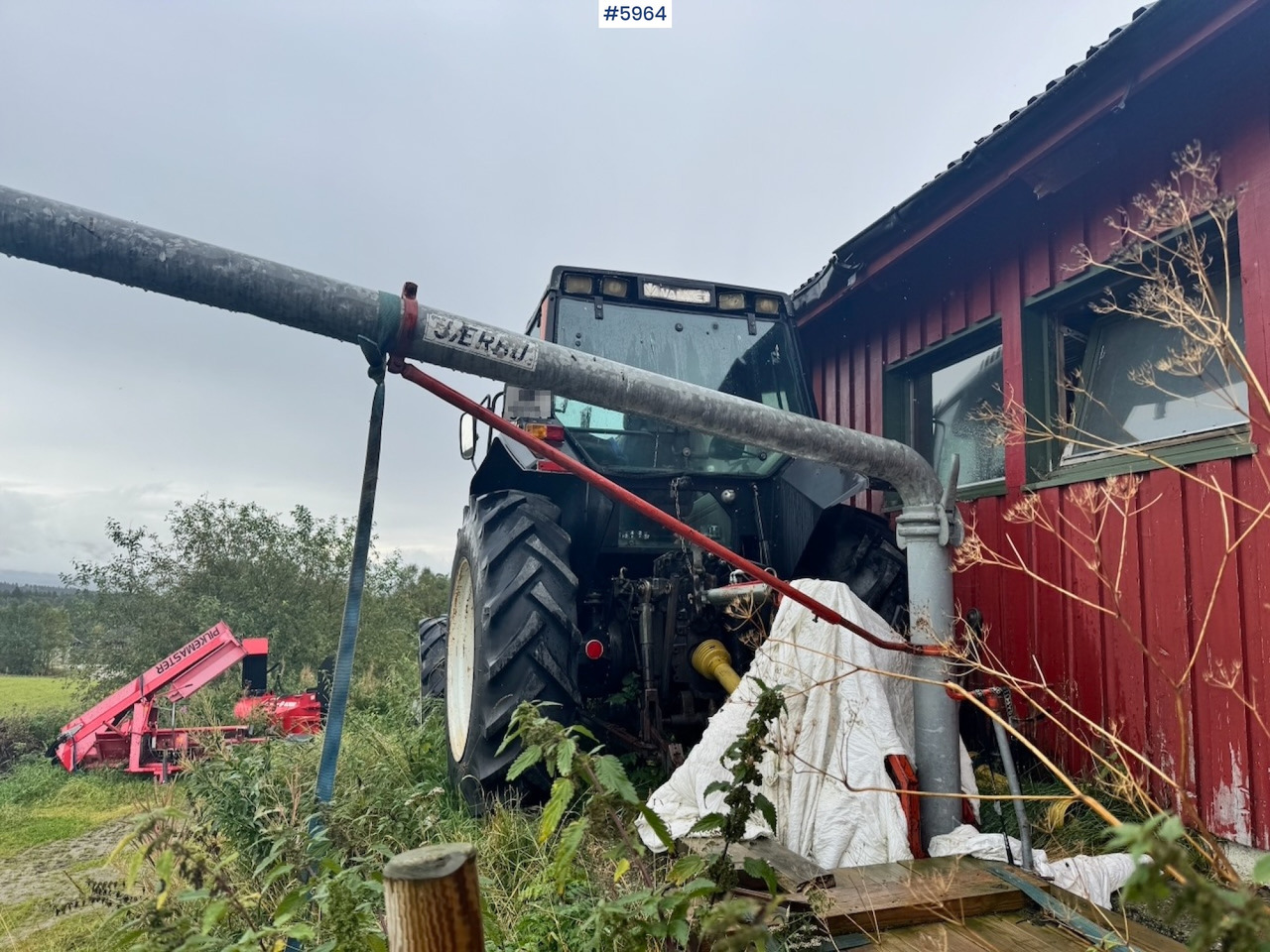 Traktor 1991 Valmet 6100 Turbo with front loader and bucket: das Bild 9