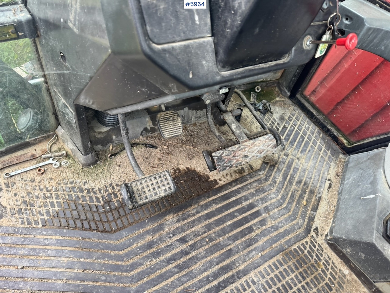 Traktor 1991 Valmet 6100 Turbo with front loader and bucket: das Bild 18
