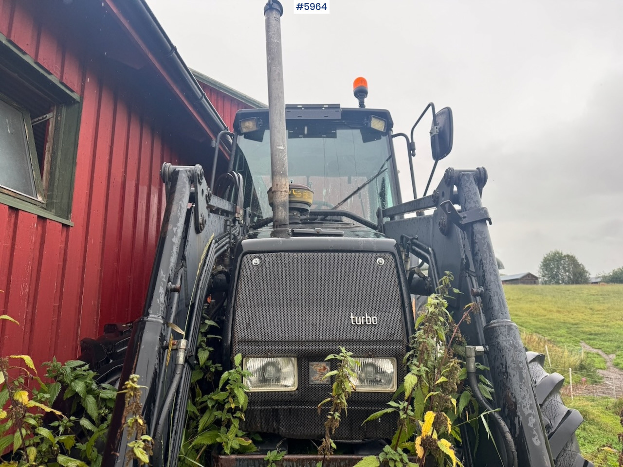 Traktor 1991 Valmet 6100 Turbo with front loader and bucket: das Bild 7