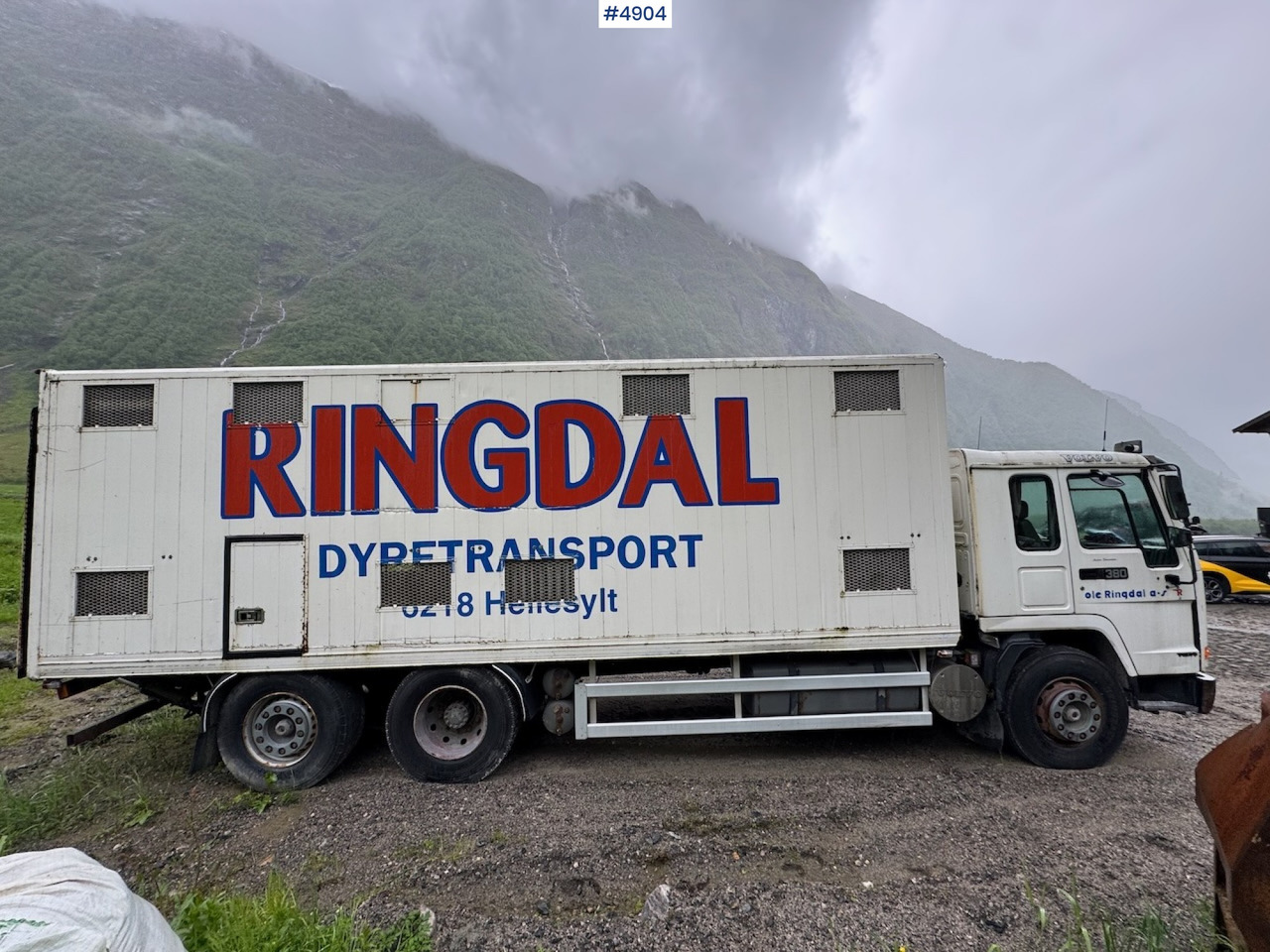 1996 Volvo FL12 6x2 Animal transport. - Tiertransporter LKW: das Bild 1 1996 Volvo FL12 6x2 Animal transport. - Tiertransporter LKW: das Bild 1