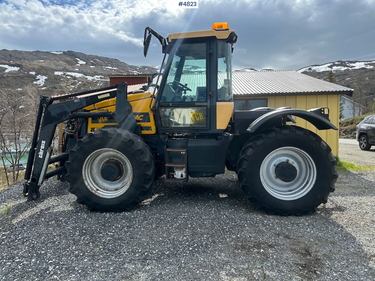 2000 JCB Fastrac 4x4 tractor w/ loader, 2 new tires, gravel bucket or snow bucket. WATCH VIDEO. - Traktor: das Bild 2 2000 JCB Fastrac 4x4 tractor w/ loader, 2 new tires, gravel bucket or snow bucket. WATCH VIDEO. - Traktor: das Bild 2