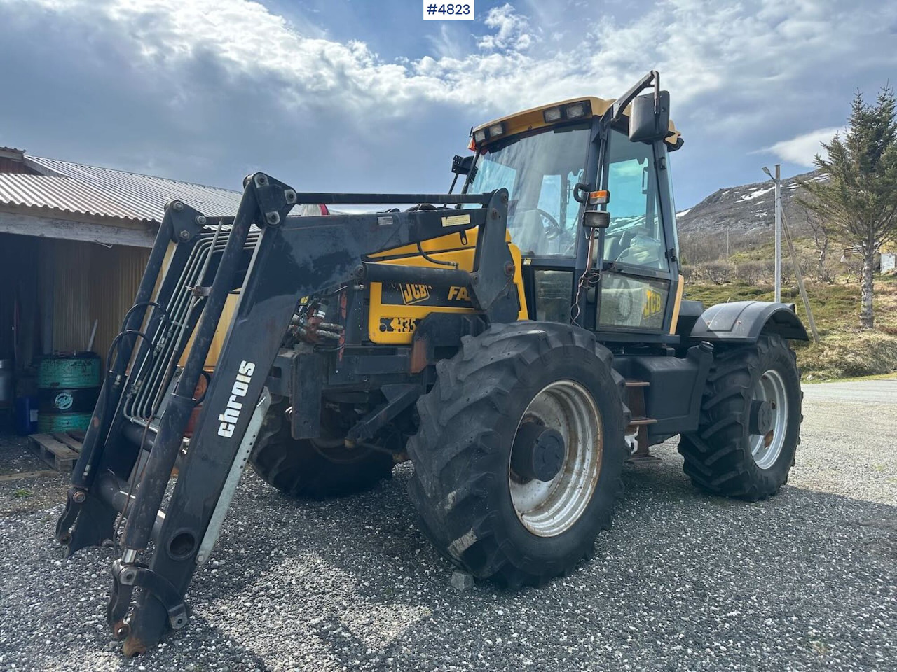 2000 JCB Fastrac 4x4 tractor w/ loader, 2 new tires, gravel bucket or snow bucket. WATCH VIDEO. - Traktor: das Bild 1 2000 JCB Fastrac 4x4 tractor w/ loader, 2 new tires, gravel bucket or snow bucket. WATCH VIDEO. - Traktor: das Bild 1