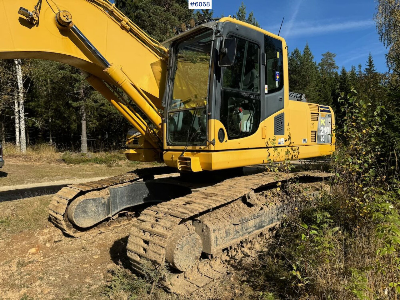 2007 Komatsu PC210LC Tracked Excavator with 3 buckets, tilt, grapple, and ripper. - Bagger: das Bild 1 2007 Komatsu PC210LC Tracked Excavator with 3 buckets, tilt, grapple, and ripper. - Bagger: das Bild 1