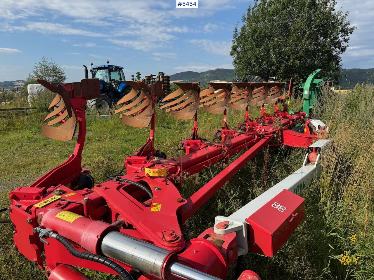 Technik für Bodenbearbeitung 2012 Pottinger Servo 6.50 Plus Nova 7 furrow semi-reversible plough: das Bild 9