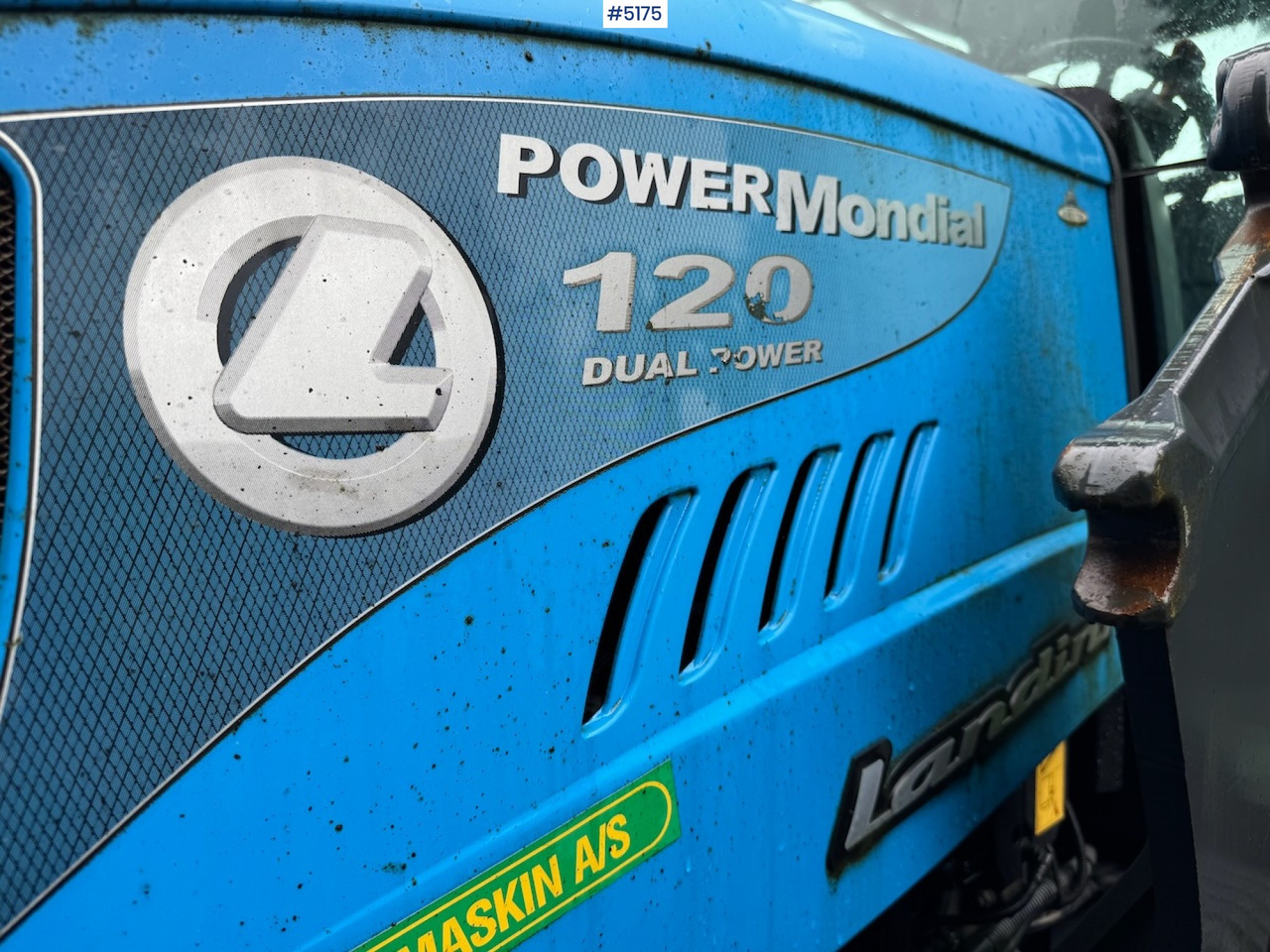 2013 Landini Powermondial 120 w/front loader and some equipment. Low hours! - Traktor: das Bild 3 2013 Landini Powermondial 120 w/front loader and some equipment. Low hours! - Traktor: das Bild 3