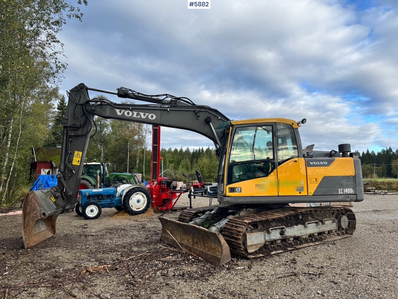 2013 Volvo EC140DL Crawler Excavator w/ Cleaning Bucket. - Bagger: das Bild 1 2013 Volvo EC140DL Crawler Excavator w/ Cleaning Bucket. - Bagger: das Bild 1