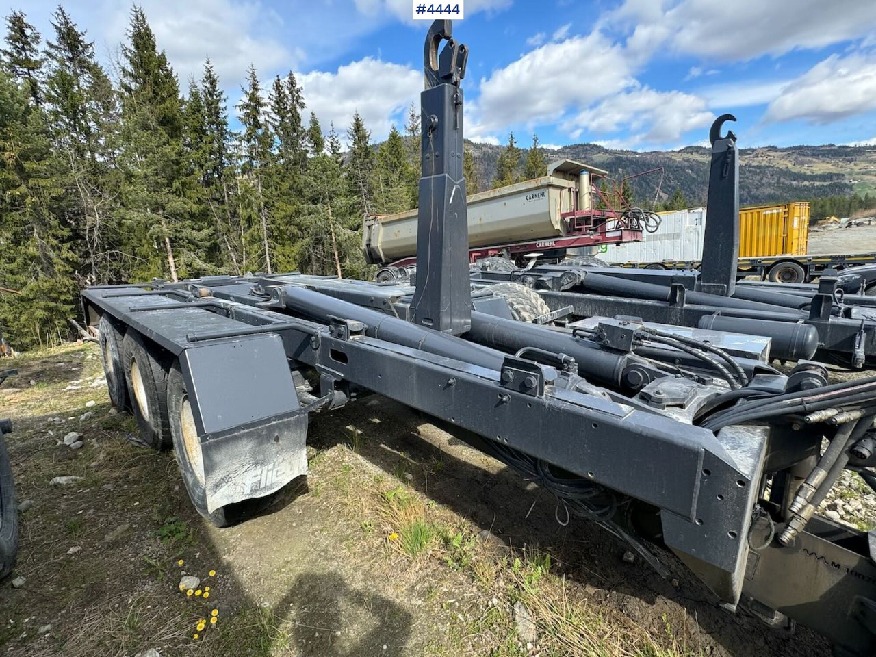 2015 Fliegl hook trailer - Tieflader Anhänger: das Bild 5 2015 Fliegl hook trailer - Tieflader Anhänger: das Bild 5