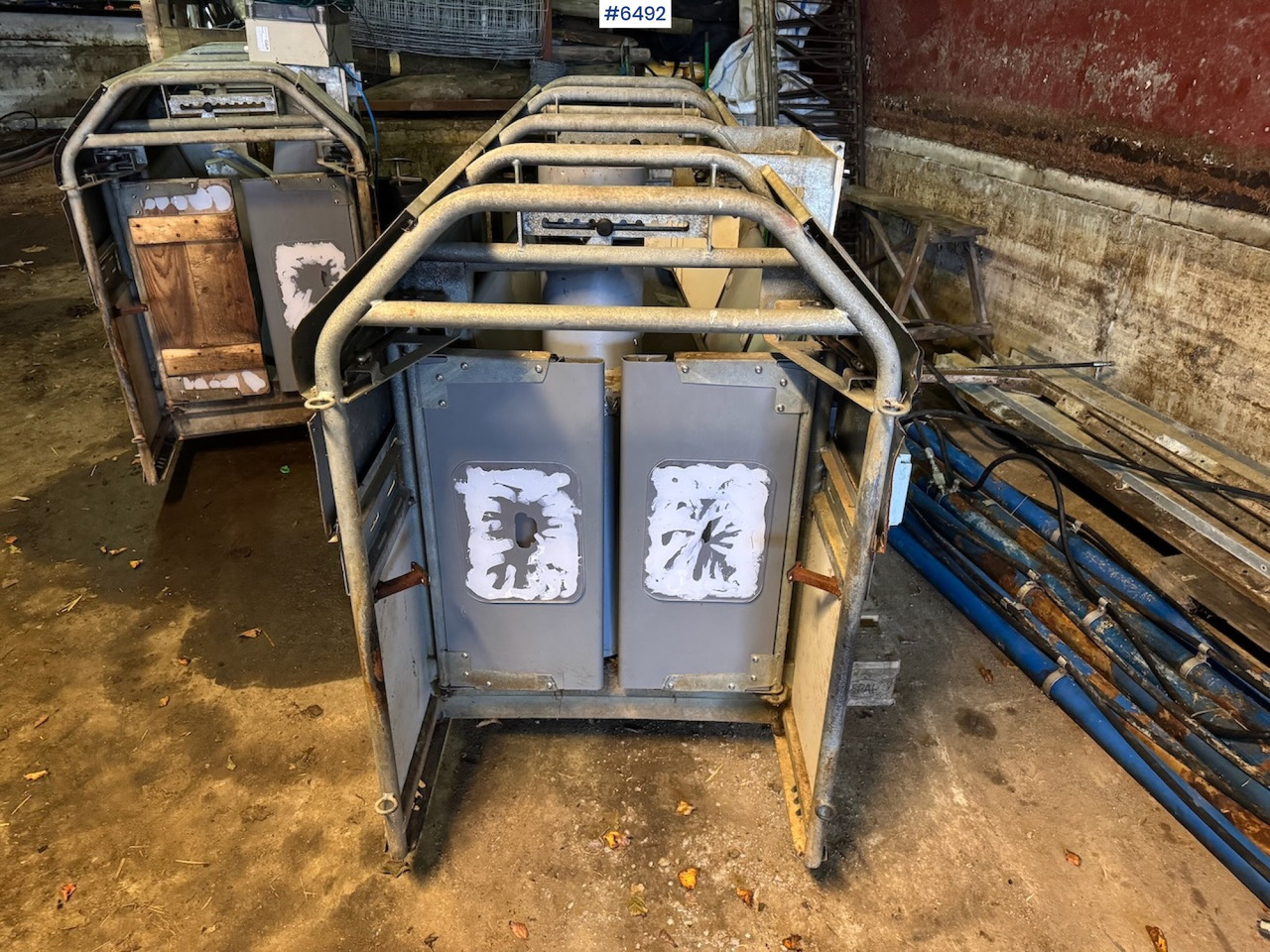 2015 Reime Kraft feeders 2 pcs w/ screw and kraft feeder. - Fütterungstechnik: das Bild 2 2015 Reime Kraft feeders 2 pcs w/ screw and kraft feeder. - Fütterungstechnik: das Bild 2