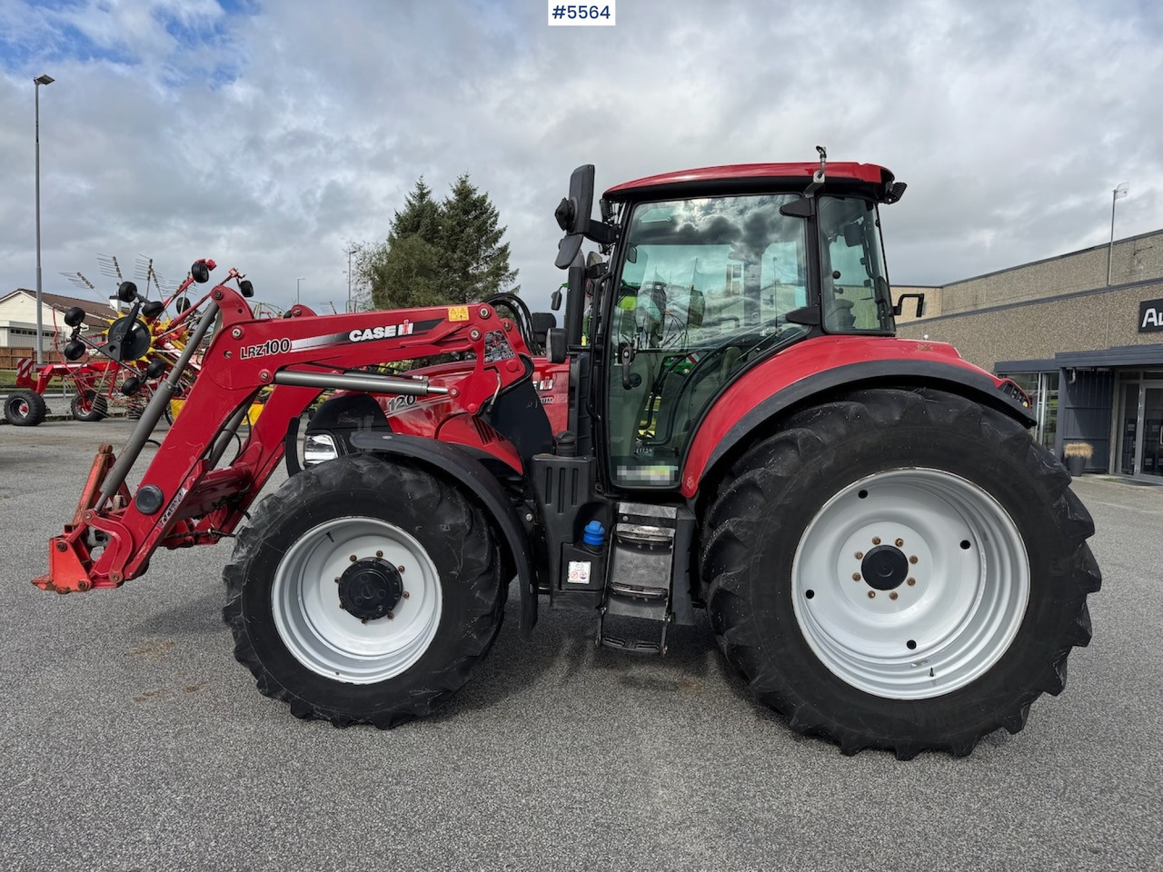 Traktor 2019 Case IH Luxxum 120 m/ frontlaster.: das Bild 16