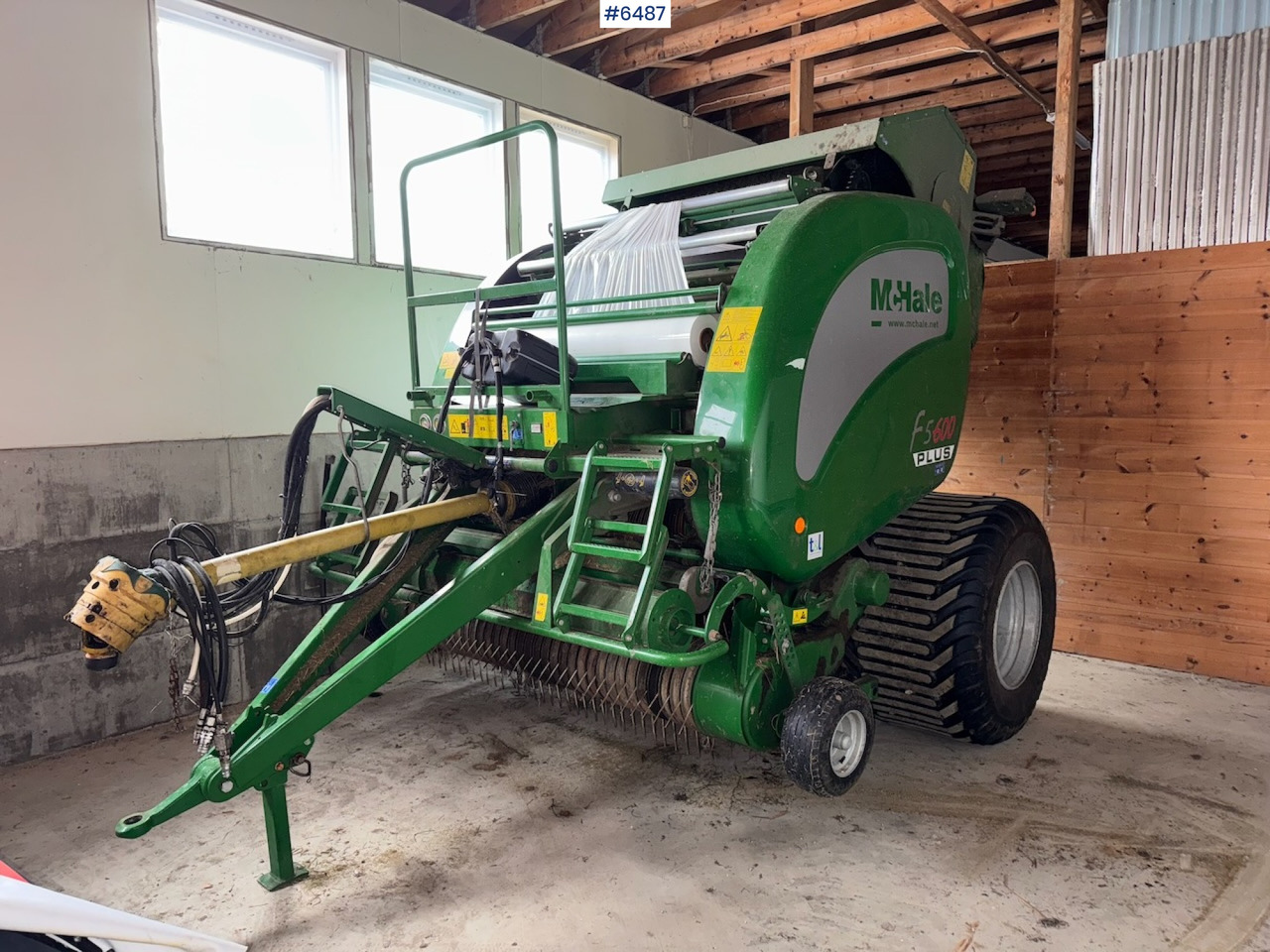 2021 McHale F5600 Plus w/ Camless Pick-Up and 710 Tires. - Grünlandtechnik: das Bild 1 2021 McHale F5600 Plus w/ Camless Pick-Up and 710 Tires. - Grünlandtechnik: das Bild 1