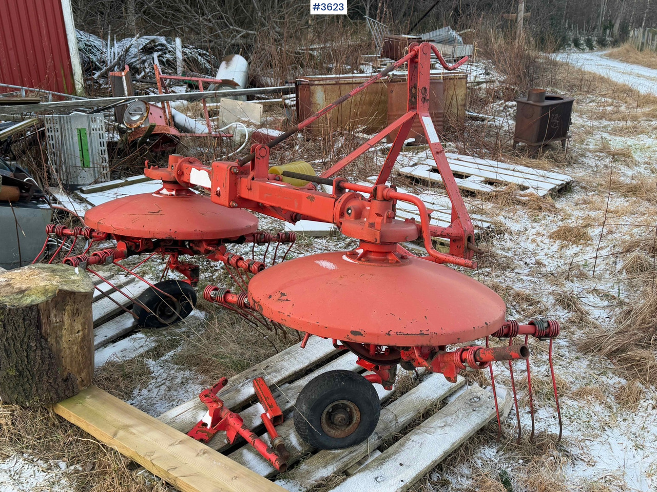 Fella UH320D rake - Heuwender/ Wenderechen: das Bild 1 Fella UH320D rake - Heuwender/ Wenderechen: das Bild 1
