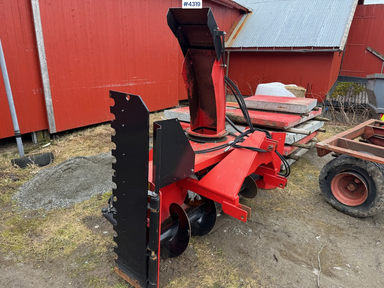 2015 Tokvam 240THS with hydraulic wing - Kommunal-/ Sonderfahrzeug: das Bild 4 2015 Tokvam 240THS with hydraulic wing - Kommunal-/ Sonderfahrzeug: das Bild 4