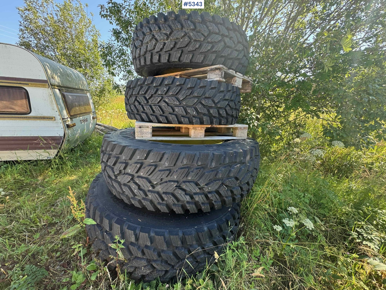 Nokian tires – complete set with rims - Komplettrad für Traktor: das Bild 3 Nokian tires – complete set with rims - Komplettrad für Traktor: das Bild 3