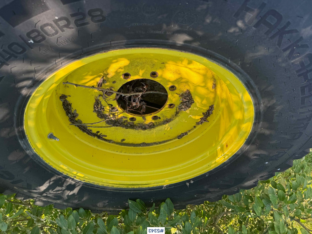 Nokian tires – complete set with rims - Komplettrad für Traktor: das Bild 1 Nokian tires – complete set with rims - Komplettrad für Traktor: das Bild 1