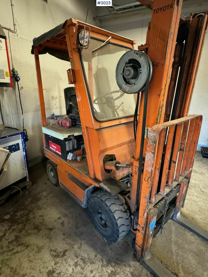 Toyota 4FB15 Forklift - Gabelstapler: das Bild 5 Toyota 4FB15 Forklift - Gabelstapler: das Bild 5