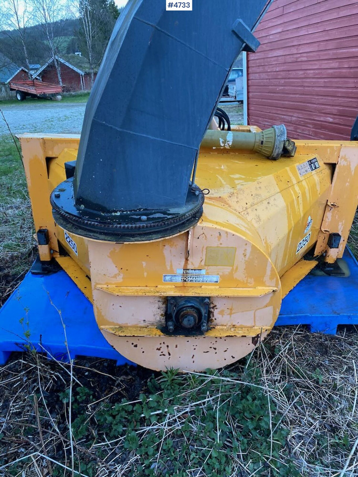 Westbjørn 2250 V-fres - Schneefräse für Kommunal-/ Sonderfahrzeug: das Bild 3 Westbjørn 2250 V-fres - Schneefräse für Kommunal-/ Sonderfahrzeug: das Bild 3