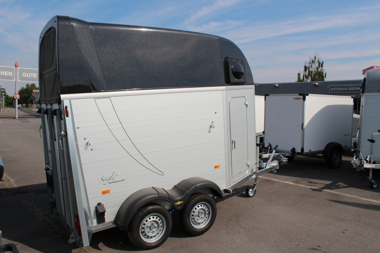 Humbaur Single Alu 1600 Pferdeanhänger Sattelkammer - Tiertransporter Anhänger: das Bild 2 Humbaur Single Alu 1600 Pferdeanhänger Sattelkammer - Tiertransporter Anhänger: das Bild 2